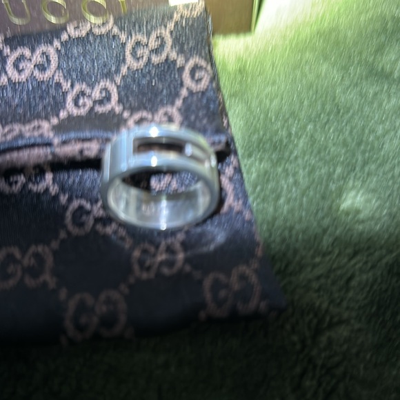 Gucci G Logo Sterling Silver Ring sz 7 🩶🩶🩶🩶 - Picture 6 of 6